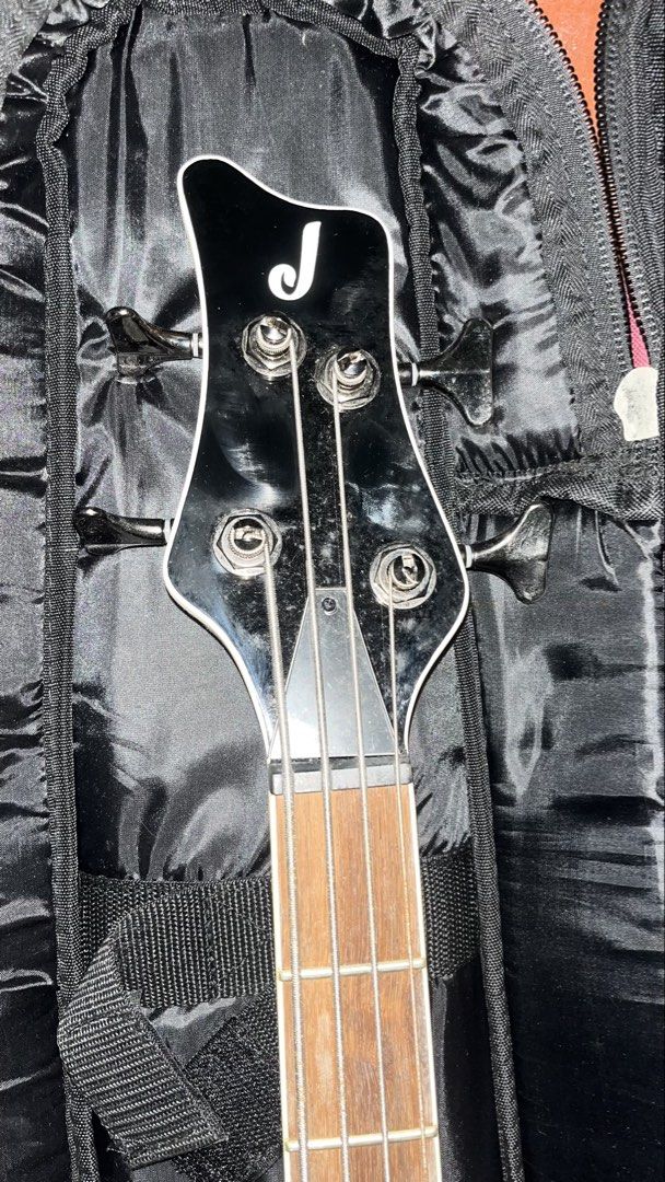 Jackson Spectra JS3 Bass Guitar – Metallic Red (Category: Musical Instruments) located in Manila. Submitted by cassidmsn (Listing ID 1465106907, Image 3). Description: 💰 Price: ₱21,000 (NEGOTIABLE) Selling my Jackson Spectra JS3 Bass Guitar in Metallic Red! Condition: Brand new; never been used Inclusions: Cooler Bag, Guitar Strap, Guitar Cable RFS: Need funds 📩 Send me a message if interested! 🤝 Serious buyers only. Negotiable. 📍 Meet-up or 