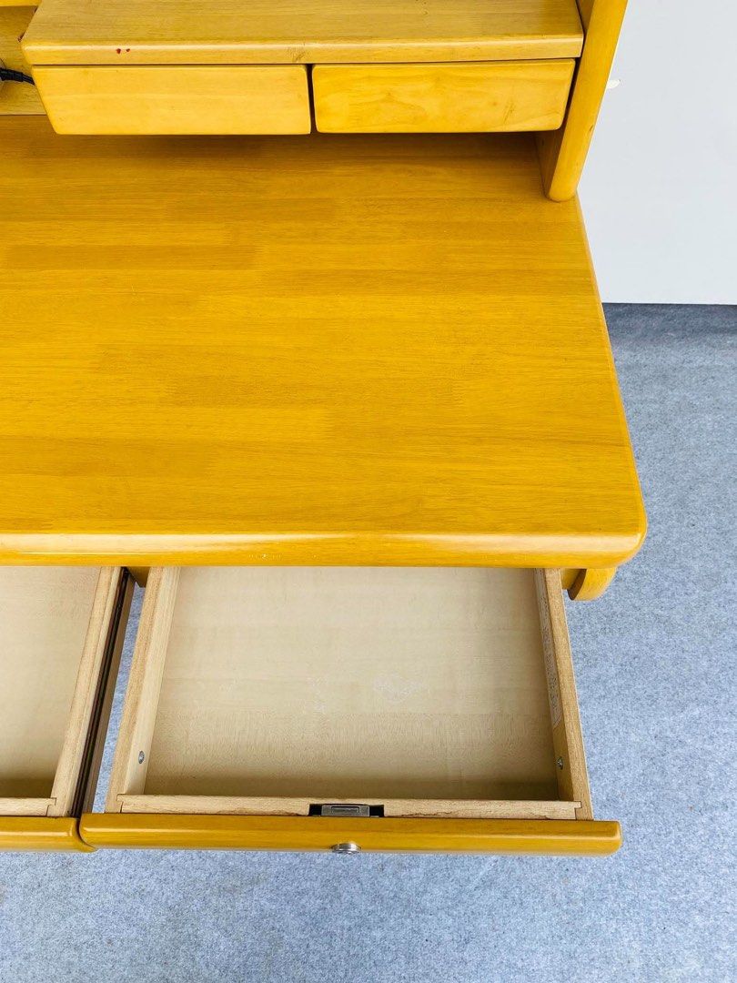 “JAPAN SURPLUS” STUDY TABLE WITH DRAWER KEY (Category: Tables & Sets) located in Bulacan. Submitted by monmon555 (Listing ID 1465086916, Image 3). Description: “JAPAN SURPLUS” STUDY TABLE WITH DRAWER KEY SIZE: 40L” x 27W” x 30-44H” inches (AS-IS ITEM) IN GOOD CONDITION.