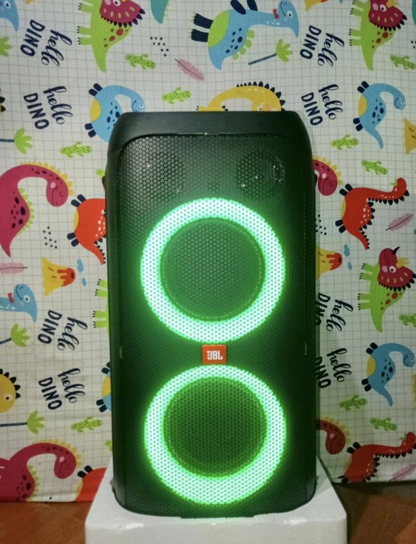 JBL PARTYBOX310 (Category: Soundbars, Speakers & Amplifiers) located in Manila. Submitted by wisemoon.db3c46 (Listing ID 1465109367, Image 1). Description: good condition no issue or history repair barely used negotiable.