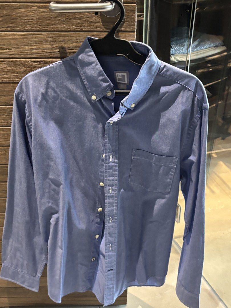JCP Blue Long Sleeve Button-Down Polo Long Sleevd Shirt Size M (Category: Tshirts & Polo Shirts ) located in Quezon City. Submitted by tanmiguel1998 (Listing ID 1464996906, Image 1). Description: - Brand/Item: jcp Blue Long Sleeve Button-Down Shirt - Size: Medium (Regular Fit) - Origin: Made in Mauritius - Design Details: Button-down collar, left chest pocket, and back pleat for easy movement - Material: Sturdy, comfortable, and durable fabric - 