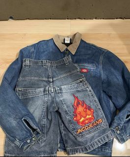 (Category: ) located in . Submitted by dripxthrift0912 (Listing ID 1465054613, Image 1). Description: .