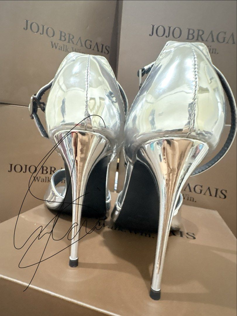 JOJO BRAGAIS JEHZA “44” (Category: Heels) located in Caloocan City. Submitted by theartmonster (Listing ID 1465040498, Image 2). Description: Brand New Jehza.