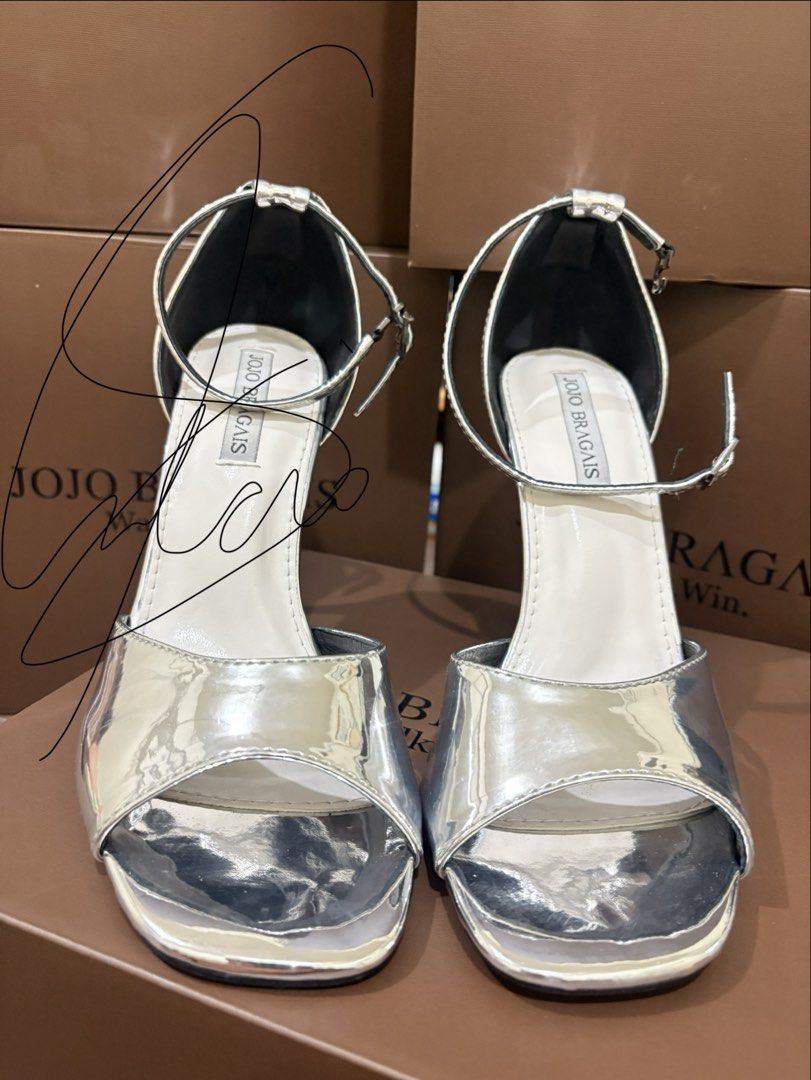 JOJO BRAGAIS JEHZA “44” (Category: Heels) located in Caloocan City. Submitted by theartmonster (Listing ID 1465040498, Image 1). Description: Brand New Jehza.