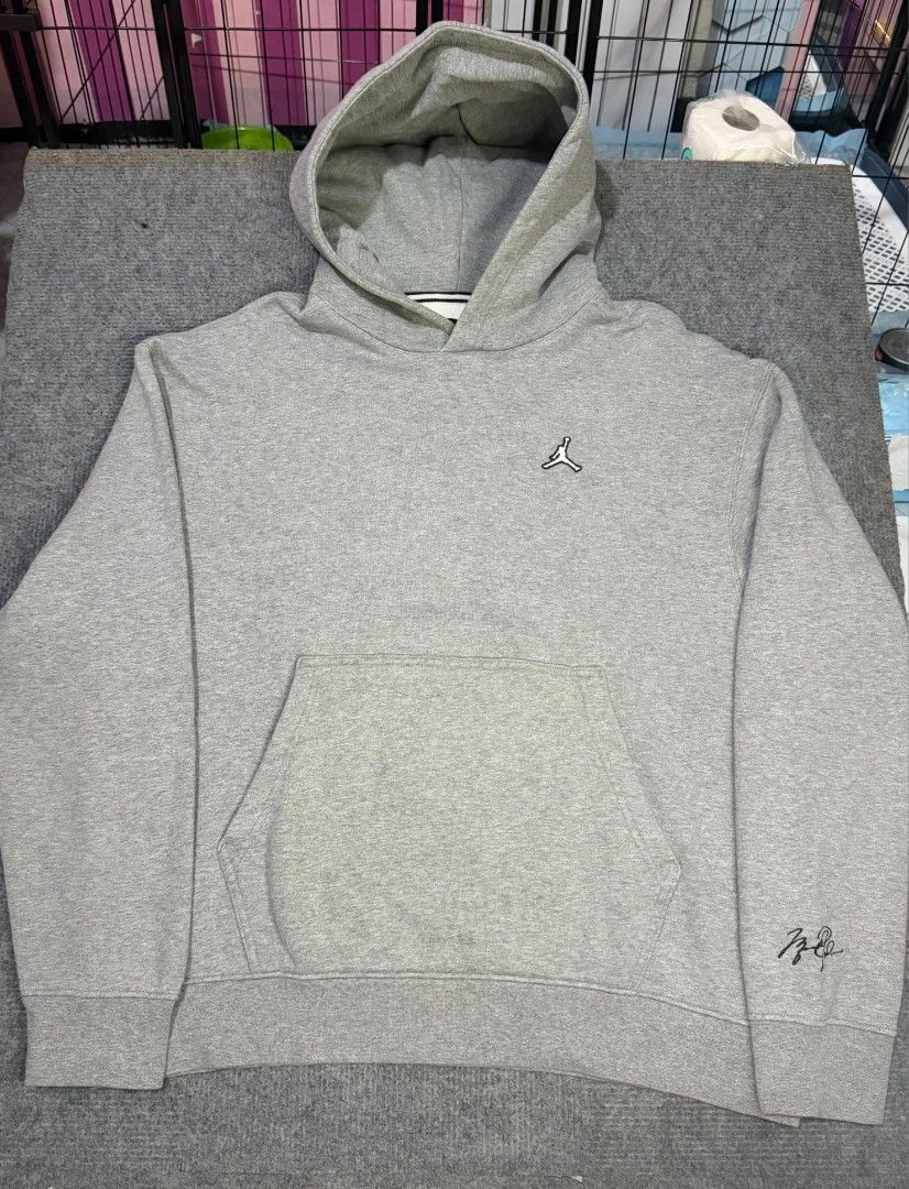 Jordan (Category: Coats, Jackets and Outerwear) located in Alburquerque. Submitted by nashper (Listing ID 1465002972, Image 1). Description: .