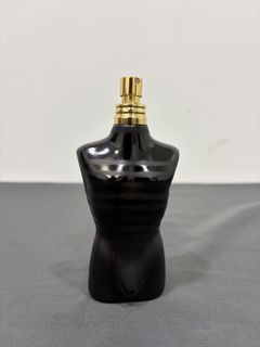 (Category: ) located in . Submitted by perfume_by_shaaa (Listing ID 1465109061, Image 1). Description: .