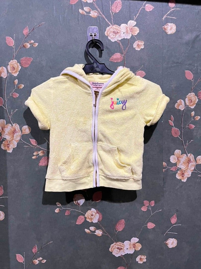 Juicy Couture kids (Category: Babies & Kids Fashion) located in Sindangan. Submitted by waterbop (Listing ID 1465099973, Image 1). Description: 450 + SF excellent condition no issue 10/10 color rate 3T on tag.