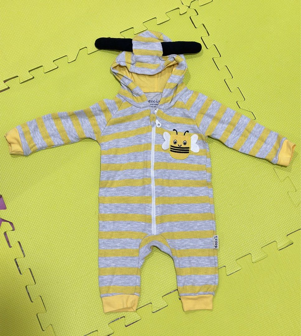 jumpsuit kids 3-6months (Category: Babies & Kids Fashion) located in Quezon City. Submitted by claro.ph (Listing ID 1465083256, Image 1). Description: .