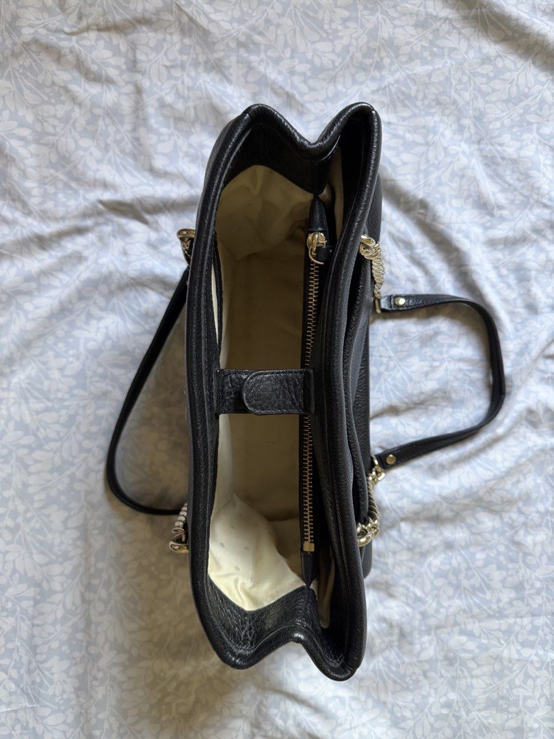 Kate Spade Black Pebbled Leather (Category: Tote Bags) located in Angeles City. Submitted by decluttering.kimmmyyy (Listing ID 1465024041, Image 3). Description: Kate Spade Black Pebbled Leather Bag Bag is still ing good condition RFS: Decluttering.