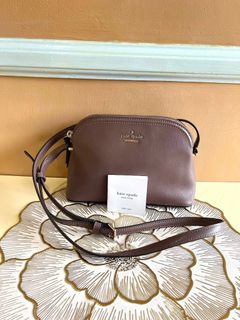 (Category: ) located in . Submitted by bellafashion08 (Listing ID 1465128968, Image 1). Description: .