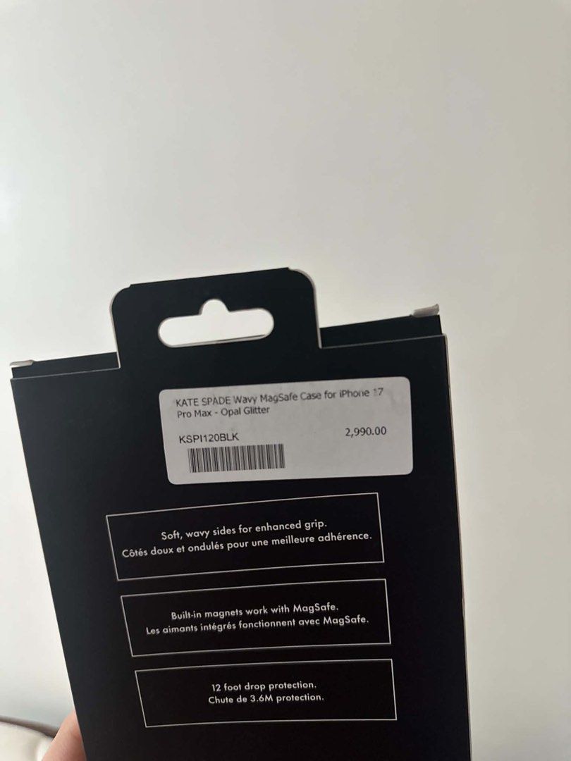Kate spade case for iphone 17 PM (Category: Cases & Sleeves) located in Manila. Submitted by beabelotin59176 (Listing ID 1465163566, Image 3). Description: Slightly nego basta sure buyer :)).