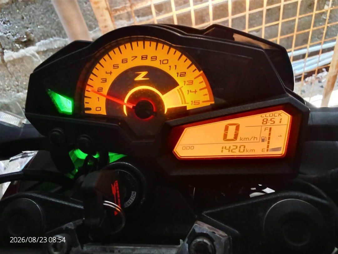 Kawazaki Z300cc (Category: Motorbikes for Sale) located in Bulacan. Submitted by hyperkalel04 (Listing ID 1465097234, Image 2). Description: Big bike: Kawazaki Z300cc 2016 model DOS from first owner Complete papers OR CR all original Low milage kasi halos di nagamit No issue sa unit Issue: Paso rehistro nung july lang po Price Negitiable..