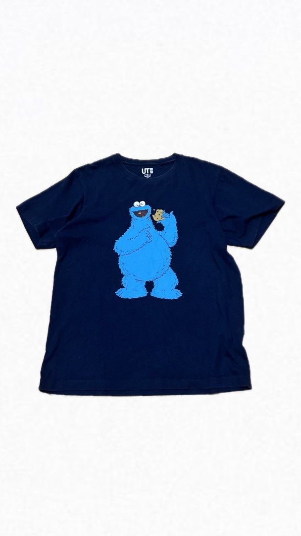 KAWS x Sesame St. (Category: Tshirts & Polo Shirts ) located in Talisay. Submitted by maxiesgarments (Listing ID 1465106822, Image 1). Description: Size M Like new (no issues).