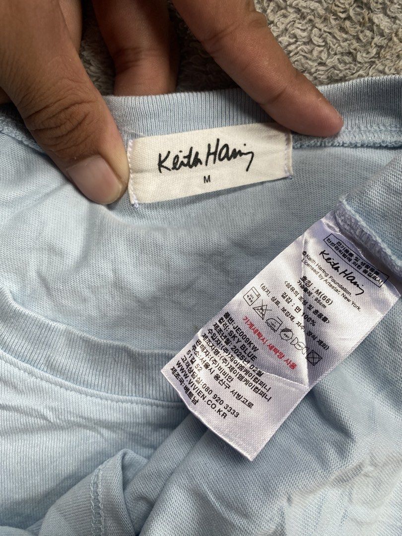KEITH HARING (Category: Shirts) located in Dalaguete. Submitted by mrthrift. (Listing ID 1464983965, Image 3). Description: 19x23.5 EXCELLENT CONDITION COLOR RATE 10/10 DM📩 LOC CEBU PROVINCE.