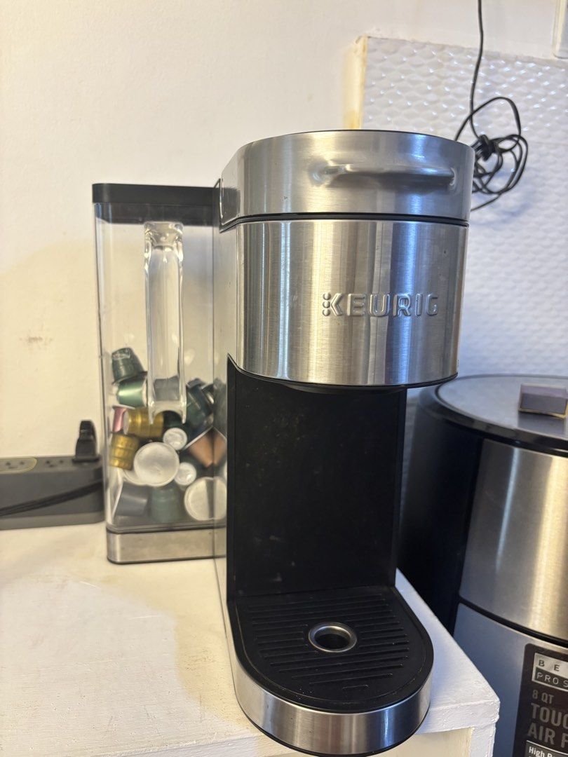 Keurig single serve coffee maker (Category: Other Kitchen Appliances) located in Quezon City. Submitted by miss.fullmoon (Listing ID 1464983001, Image 1). Description: 110 volts.