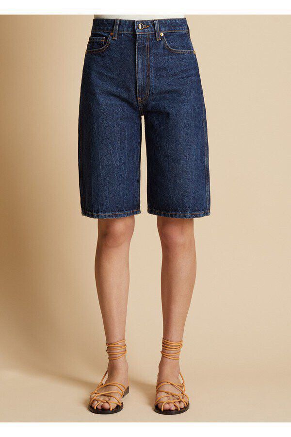 KHAITE 'Mitch' Denim Shorts (Category: Luxury Apparel) located in Cagayan de Oro. Submitted by vintagevvvictim (Listing ID 1465046858, Image 2). Description: size 26.