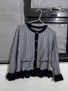 (Kategori: ) berada di . Dikirim oleh taasyyaa (ID iklan 1465107000, Gambar 1). Deskripsi: .