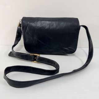 (Category: ) located in . Submitted by vintagebrandedstore (Listing ID 1465010500, Image 1). Description: .