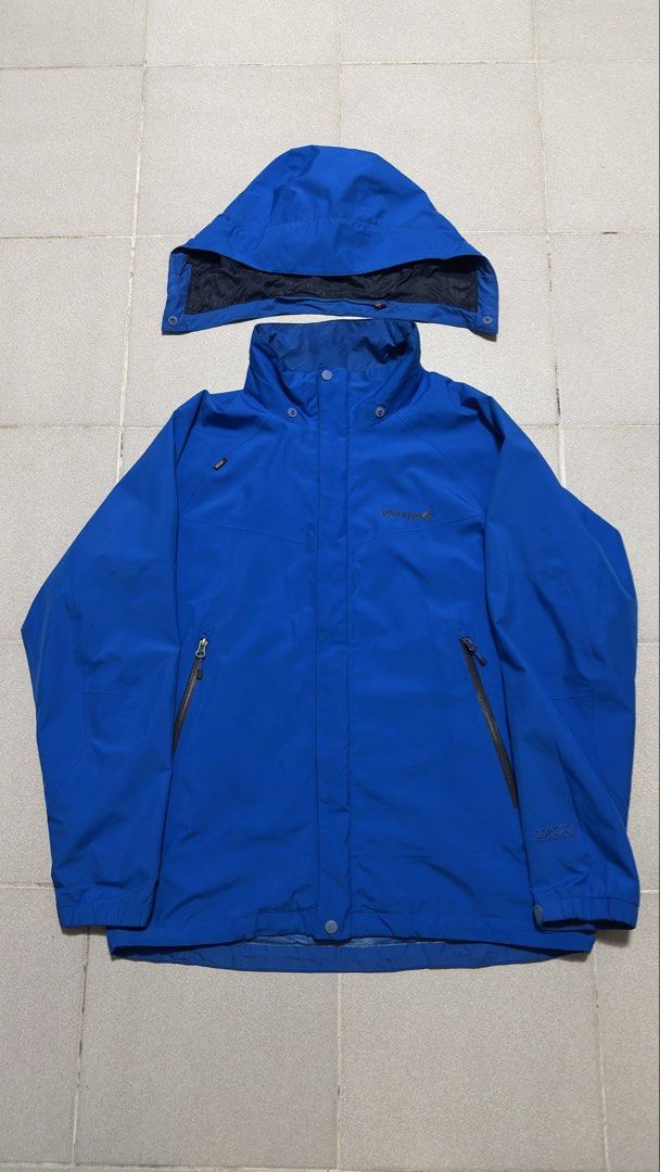 Lafuma GORE-TEX Performance Shell Blue Hooded Jacket Size 105 (Category: Coats, Jackets and Outerwear) located in Marilao. Submitted by 469batalladon (Listing ID 1464994756, Image 1). Description: lafuma goretex size 24x 29 L-xl removable hood issue on puller last pic marilao bulacan 850 shipped .