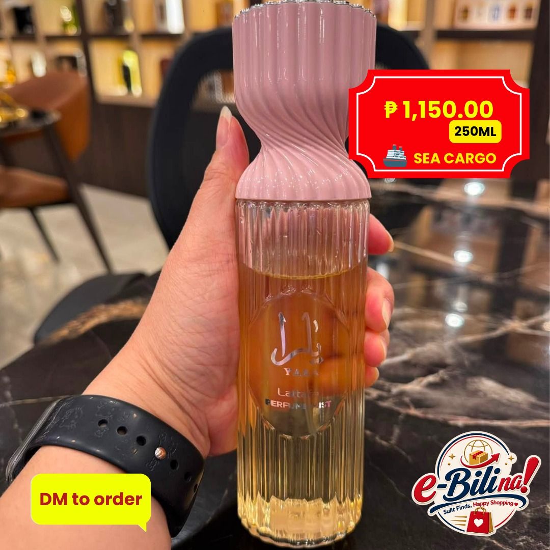 Lattafa Yara Lattafa Perfume Mist 250ML (Category: Fragrance & Deodorants) located in Mexico. Submitted by ebili.na (Listing ID 1465021354, Image 1). Description: • 🍓 Scent profile: A sweet, creamy blend of tropical fruits, fluffy gourmand accords, soft orchid, and warm vanilla-musk. • 📸 Visual: The iconic pastel pink spray bottle resting elegantly on a minimalist, cloud-like vanity setup. • 📏 Size: 250ML • 🛡️ Authenticity: 100% Original • 📅