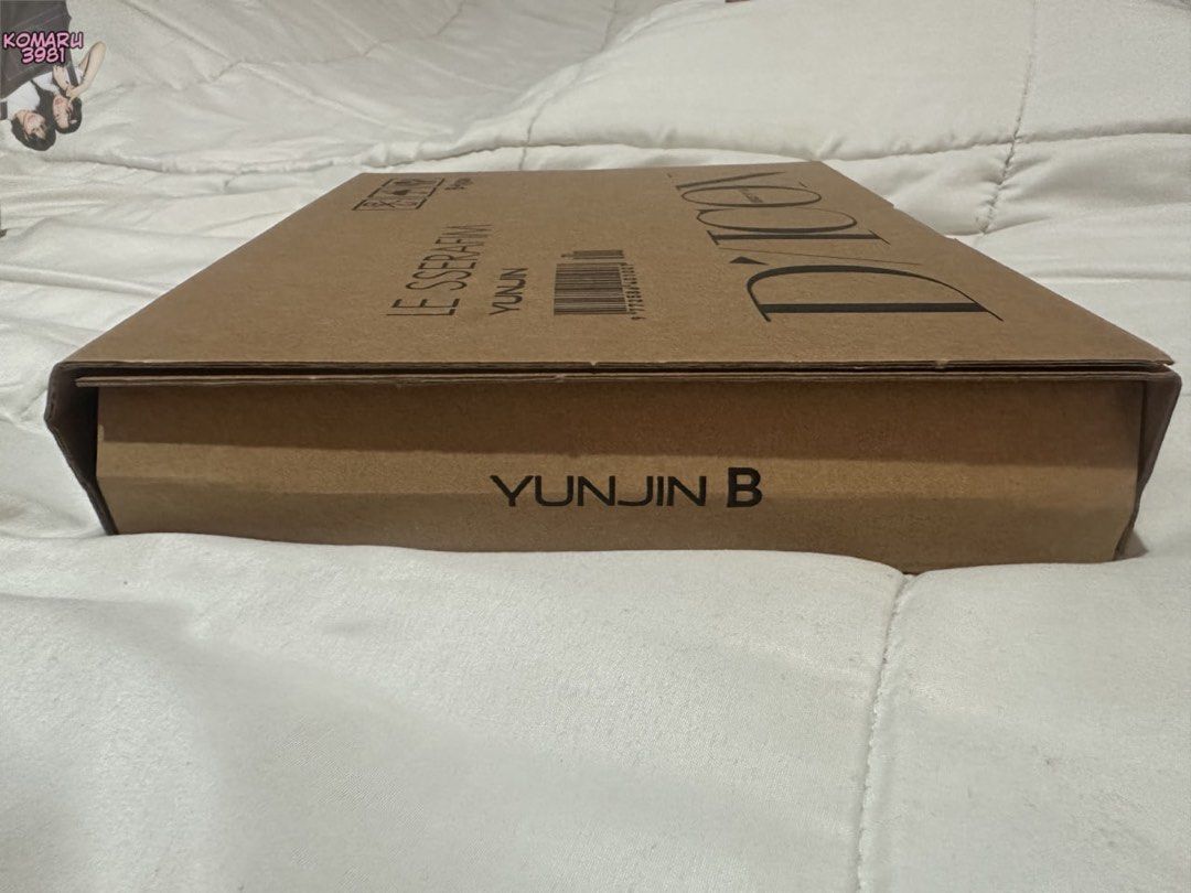 Le Sserafim Huh Yunjin 2023 DICON Set (Category: K-Wave Merchandise) located in San Juan City. Submitted by r9kmaru (Listing ID 1465106915, Image 2). Description: [set] ₱600 ＊ boxes aren’t 100% mint (bought both unsealed: a type came to me all dented already, b type getting dented was my bad after dropping the box when i got it years ago 😭) ＊ no photocard sets included ＊ one of the inclusions (pocket phone tab) is missing 🙇 ＊ payo ＊ mop gcash p