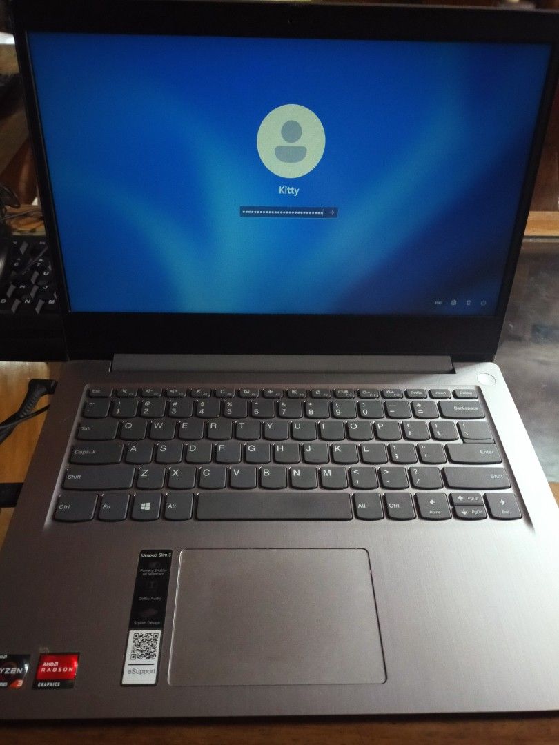 Lenovo IdeaPad Slim 3 AMD Ryzen 3 Graphics (Category: Laptops & Notebooks) located in San Pedro. Submitted by kathryn.francisco21 (Listing ID 1464976159, Image 1). Description: - Model: Lenovo IdeaPad Slim 3 - Color: Sleek Silver Gray - Processor: AMD Ryzen 3 (with graphics sticker on chassis) - OS: Windows installed, ready for setup - Design: Compact QWERTY keyboard, integrated trackpad, and standard side ports - Condition: Clean layout, great p