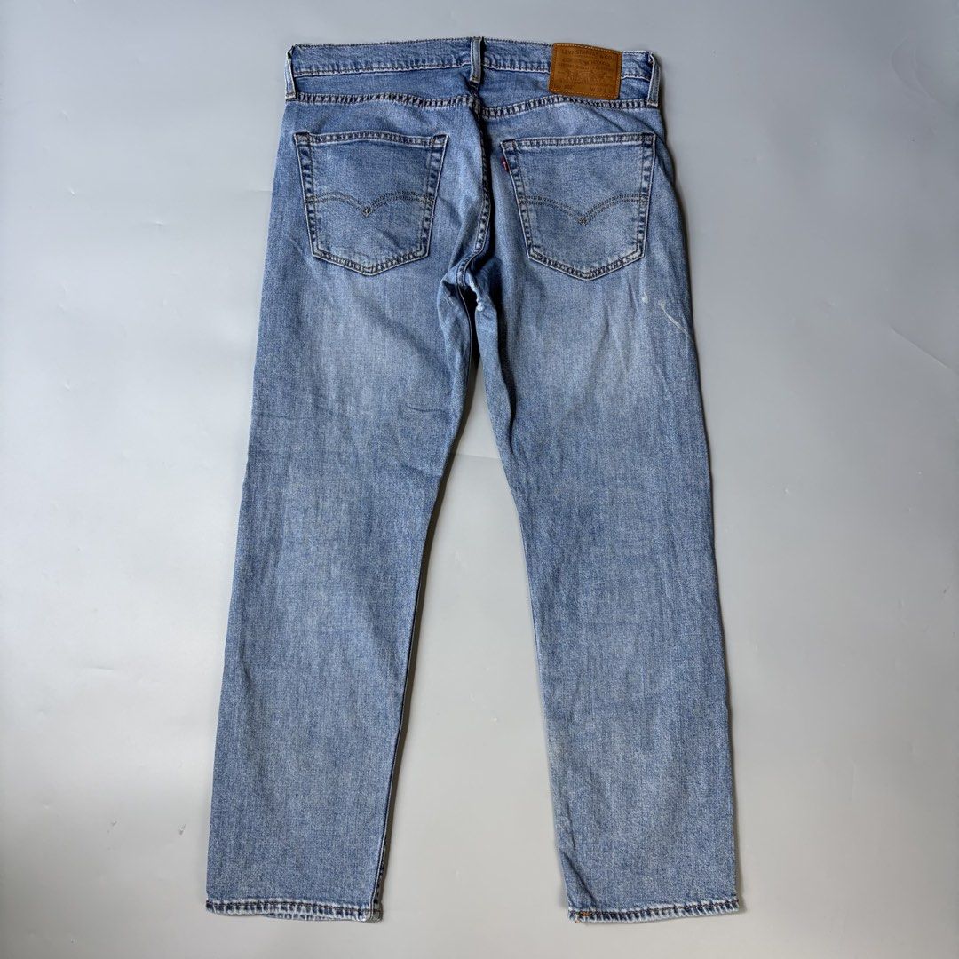 Levi’s 502 Performance Cool technology big E (Category: Jeans) located in Magalang. Submitted by luxgood18 (Listing ID 1465076156, Image 2). Description: Levi’s 502 Performance Cool technology big E Levi’s most versatile and popular modern cuts, engineered specifically for hot or tropical climates Size 34 in tape Length 38 Issue last price In good condition.