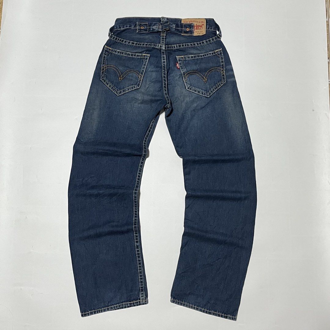 Levis 902 Buckle Back Denim Pants (Category: Jeans) located in Bacoor. Submitted by ItsShoeGood (Listing ID 1464987374, Image 3). Description: Size 30x32 on tag 15.5 Waist (30-32) 42 Length 9 Leg Opening 11 Thigh 32 Inseam Still in excellent condition.
