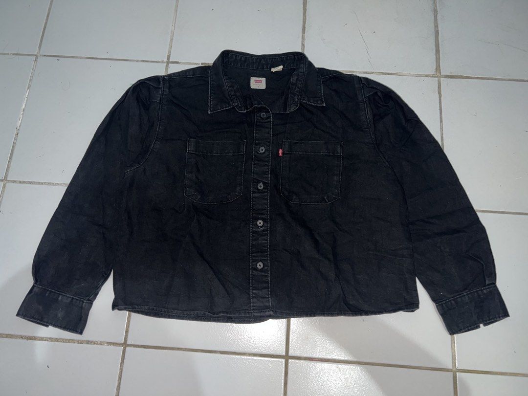 Levi's Black Denim Button-Down Shirt Size S (Category: Shirts) located in Manila. Submitted by thriftyfinds2k26 (Listing ID 1465122717, Image 1). Description: Dimes: 22x21.5 / Size Small No issue need wash only 📍Visayas Avenue, Quezon City Pick up / Ship by j&t and lalamove.