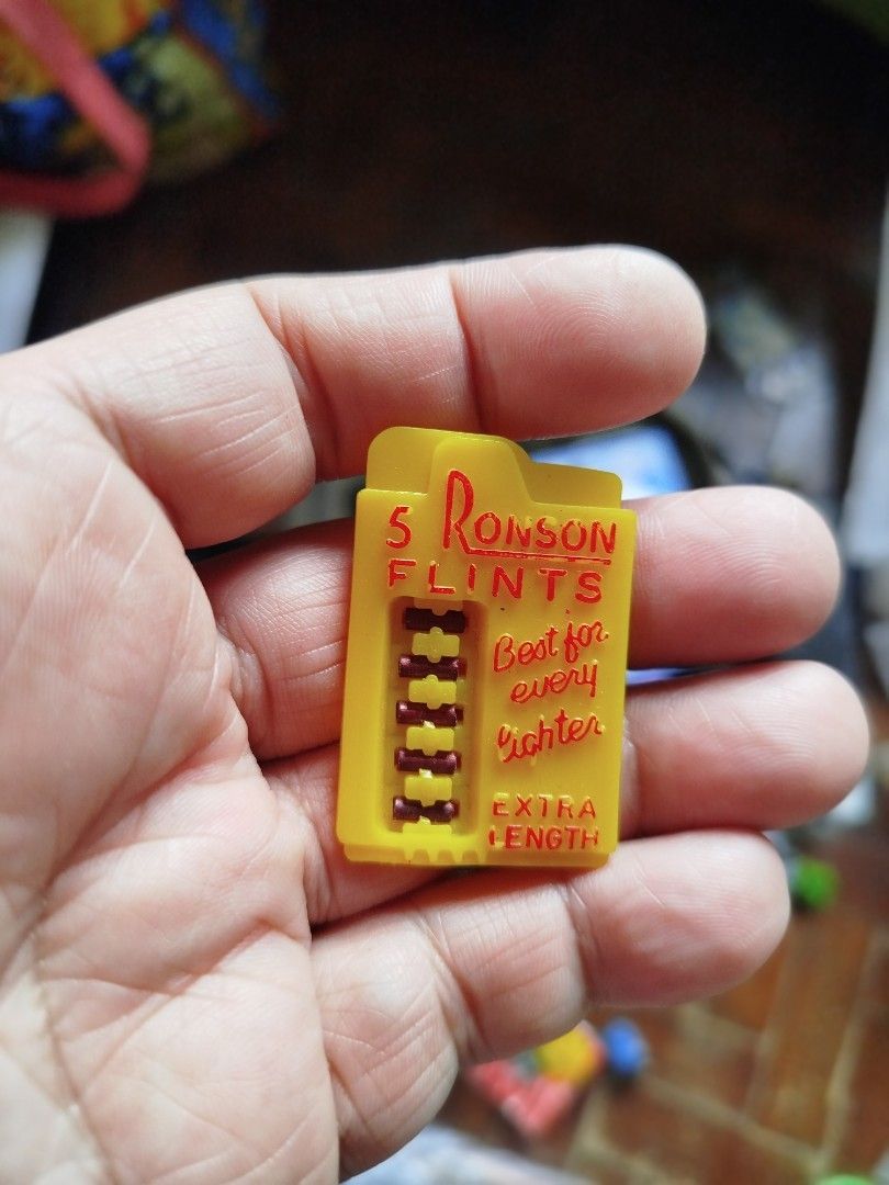 Lighter flints USA vintage zippo stone (Category: Handkerchief & Pocket Squares) located in Quezon City. Submitted by toys_r_here (Listing ID 1465035350, Image 3). Description: GOOD FOR GIFT AND COLLECTION as is po Good condition First to pay gets the item pa check nalng sa pic yun condition pm me for questions ship pwede lalamove or jnt qc and marikina area.