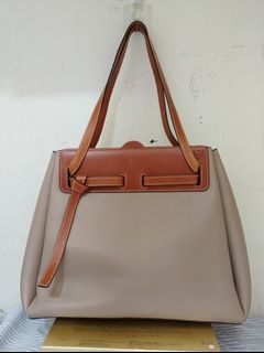 （分類：）位於 。 由 klaire123 提交（商品編號 1452697184，圖片 1）。簡介： 。