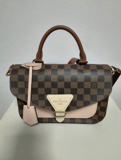 (Category: ) located in . Submitted by melodybags (Listing ID 1465161629, Image 1). Description: .