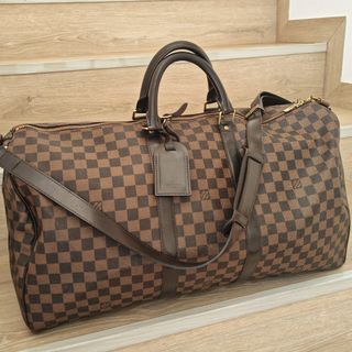 (Category: ) located in . Submitted by anotherwatchstore (Listing ID 1465112627, Image 1). Description: .