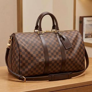 (Category: ) located in . Submitted by anotherwatchstore (Listing ID 1465111799, Image 1). Description: .
