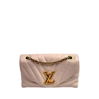 (Category: ) located in . Submitted by iconluxe (Listing ID 1464974077, Image 1). Description: .