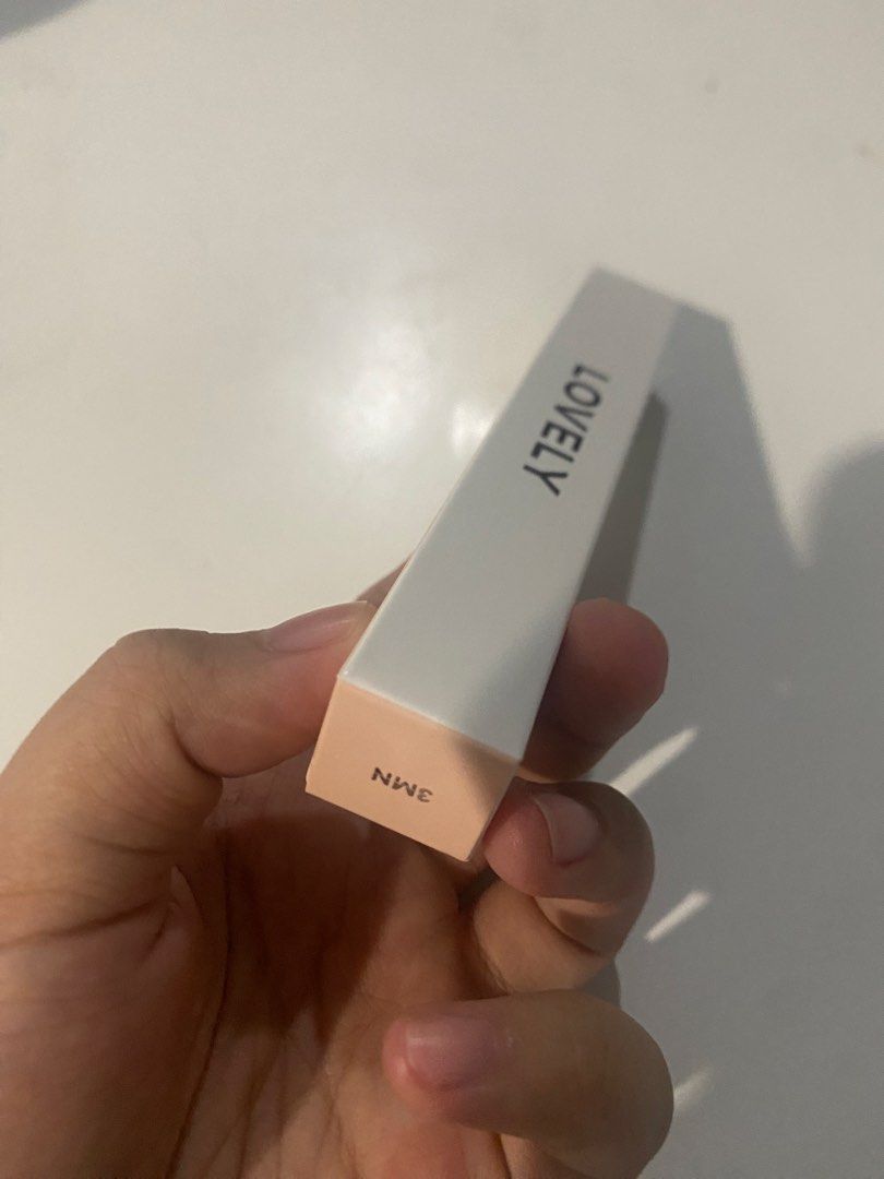 LOVELY Causemetics Concealer 3MN (Category: Makeup) located in Manila. Submitted by calmocean_bc1f46 (Listing ID 1465010574, Image 2). Description: - Shade: 3MN - Condition: Brand new, unopened, in original retail packaging.