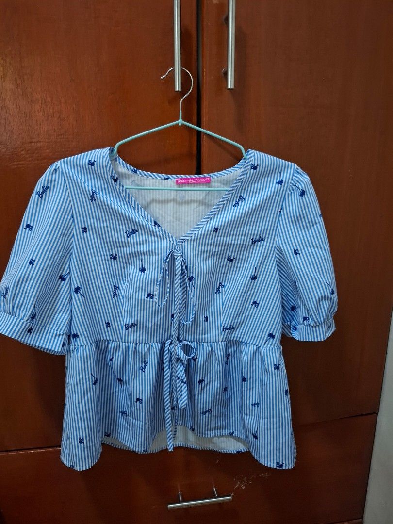 Lovito Barbie Blouse (preloved) medium size (Category: Blouses) located in Manila. Submitted by xilala22 (Listing ID 1465032160, Image 1). Description: good condition lp already Lovito brand #preloved, #prelovedph, #forsale, #manilabased, #blouse.