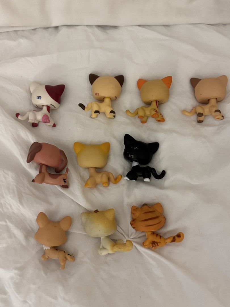 LPS for sale (Category: Vintage Collectibles) located in Manila. Submitted by shrimpdaddy77 (Listing ID 1465049864, Image 2). Description: top & middle row are fakies, 200 each (damaged fakie is 50php) bottom row is auth.