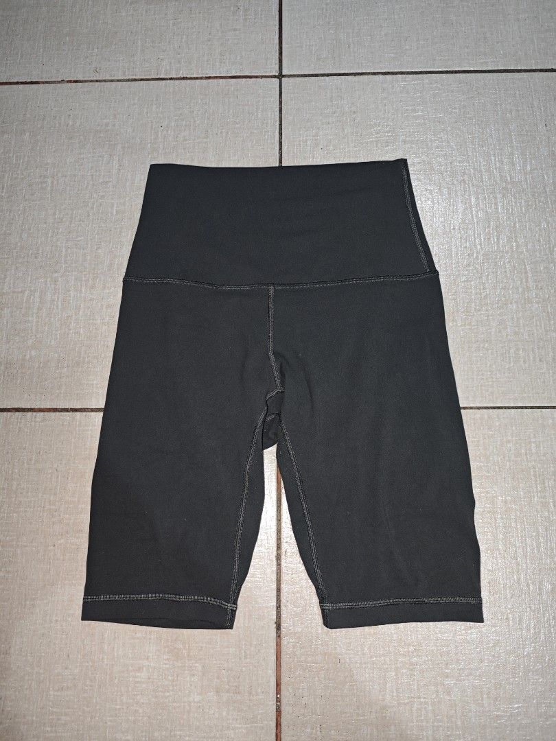 Lululemon Align Super High Rise Short 10" Graphite Grey (Category: Shorts) located in Manila. Submitted by lilianapat52117 (Listing ID 1465110227, Image 1). Description: LULULEMON ALIGN SUPER HR SHORT 10" GRAPHITE GREY(1st) DOT 6 WAIST 23-28+ LENGTH 19 VGUC LINTS 300 .