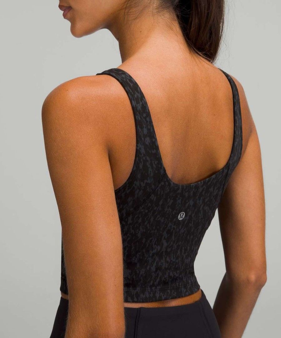 Lululemon Align tank top bra Like new (Category: Others Tops) located in San Fernando. Submitted by jz_ofiaza (Listing ID 1464896865, Image 1). Description: no issue .