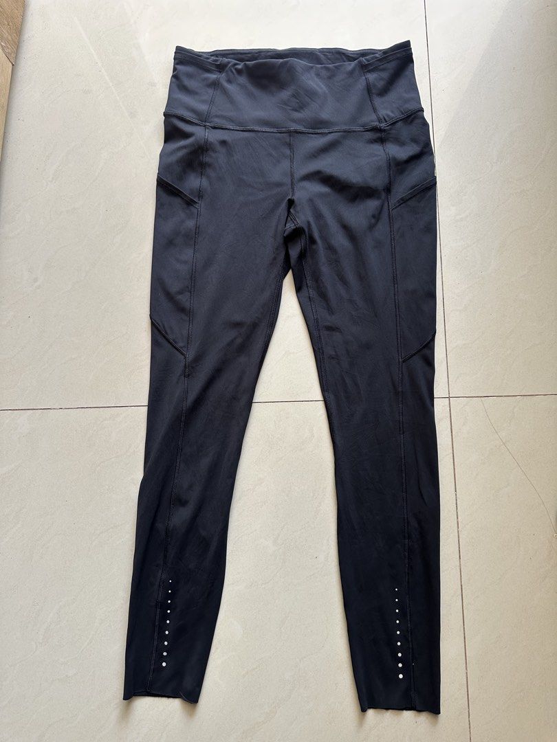 Lululemon fast and free tight dot 6 (Category: Activewear) located in Rosales. Submitted by dariang22 (Listing ID 1464984367, Image 3). Description: - Brand: Lululemon - Color: Classic Black - Size: 6 - Rise: High-rise waistband for ultimate support and comfort .
