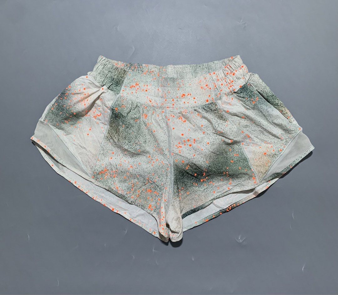 Lululemon Running Short (Category: Shorts) located in Mabalacat. Submitted by thrift_trap (Listing ID 1465132300, Image 2). Description: Waist: 22 - 28 Length: 10 Leg opening: Condition: Excellent Issue (s): None Color rate: 9.5/10 Complete tags🏷️ Color may vary due lighting‼️.