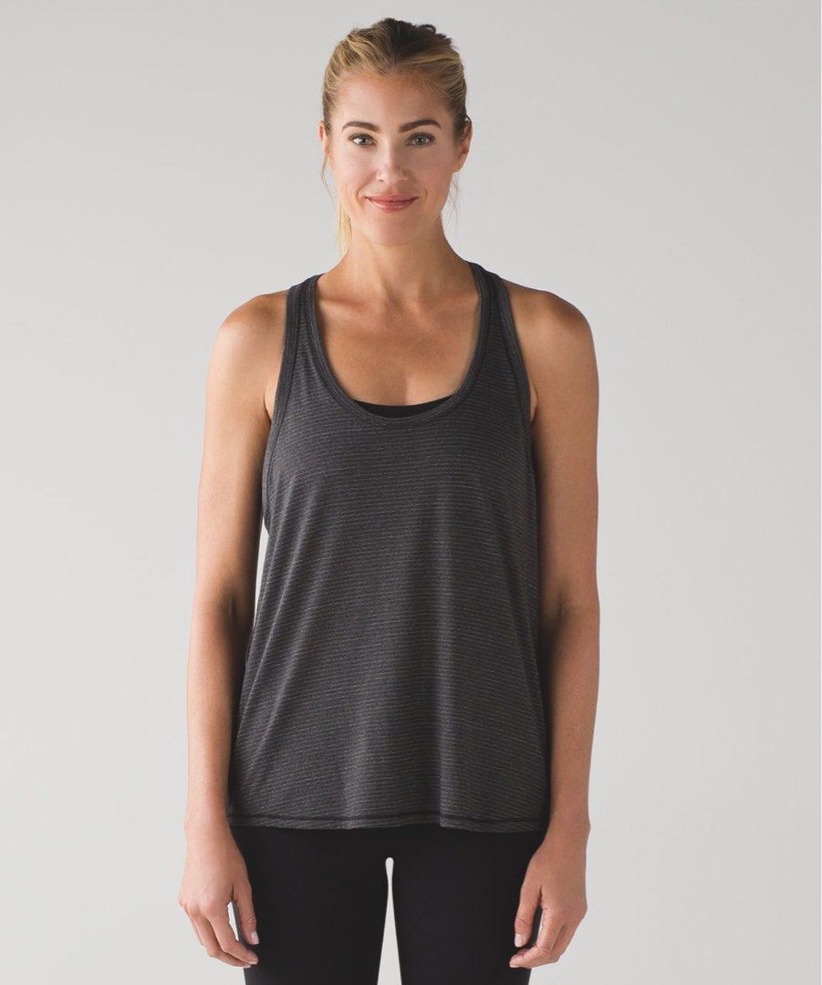 Lululemon Tie It Up Singlet (Category: Activewear) located in Los Banos. Submitted by ashleyavinson03. (Listing ID 1465146257, Image 2). Description: Medium.