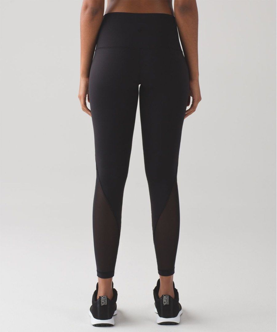Lululemon Wunder Under Pant (Hi-Rise) (Infinite) (Category: Activewear) located in Los Banos. Submitted by darlingg01 (Listing ID 1465158165, Image 2). Description: Dot 2.