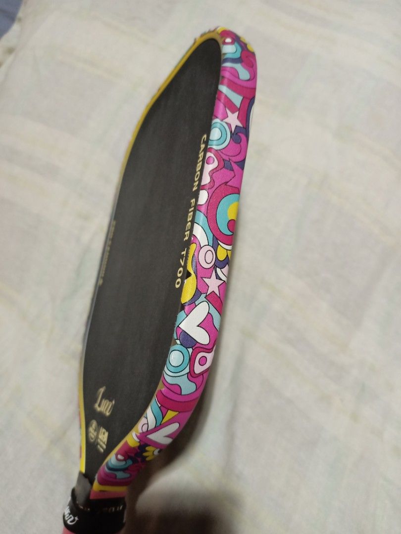 Luzz pro cannon minions (Category: Other Sports Equipment and Supplies) located in Bacoor. Submitted by joromoto18 (Listing ID 1465009663, Image 2). Description: For sale original preloved pickleball paddle Bought last july Still in good condition Selling as is lang din po Luzz cannon minions pickleball paddle 3,400 pesos only Paunahanan na lang Fixed mura na yan pass sa barat Hanap iba if kulang po budget Pass sa tawad Nagpalit lang ko ng bagong