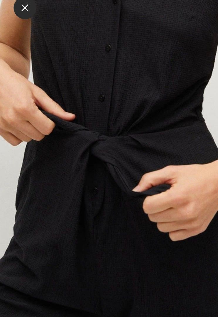 Mango Black Textured Spaghetti Strap Jumpsuit (Category: Jumpsuits) located in Quezon City. Submitted by snowflakes.specials (Listing ID 1465081986, Image 3). Description: Used, with signs of usage XXS.