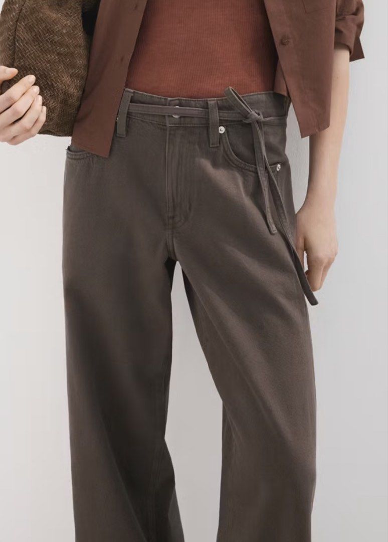 mango jeans in chocolate 🍫 (Category: Jeans) located in Manila. Submitted by ssclosetxx (Listing ID 1465084475, Image 3). Description: mango jeans (comes with the matching belt) eu 40 (best fits W28) brand new altered to fit below ankle length for ~5’3 - very nice!! but gained weight so bought the size up :) .