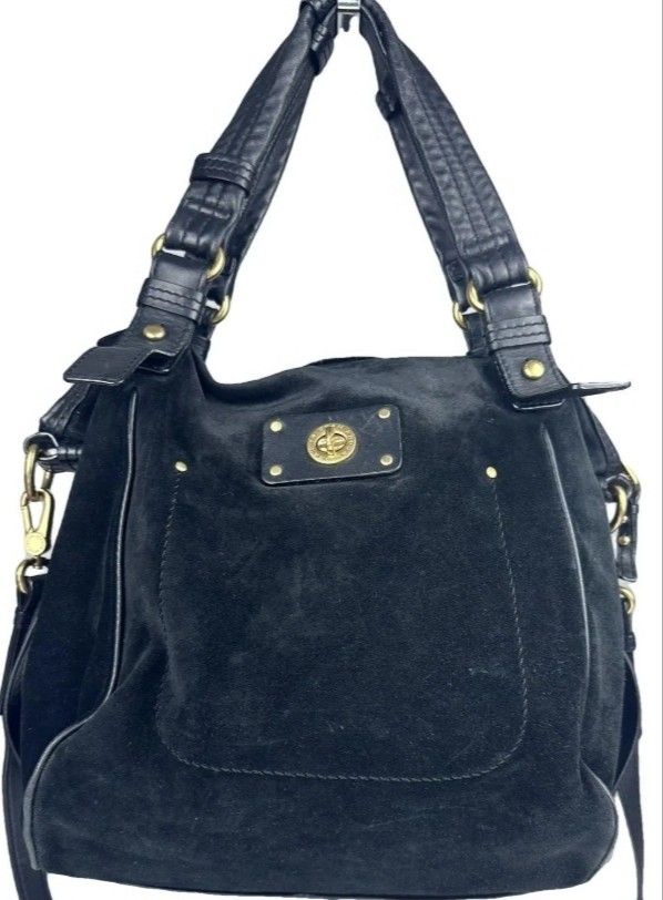 Marc by Marc Jacobs Black Suede Shoulder Bag (Category: Cross-body Bags) located in Manila. Submitted by lene48 (Listing ID 1465077587, Image 1). Description: - Brand: Marc by Marc Jacobs - Material: Luxurious black suede with gold-tone hardware - Versatile Carry: Includes dual leather handles and a detachable strap - Secure Storage: Top zip closure and front turn-lock pocket - Interior: Roomy main compartment with patterned lining and zip pocket