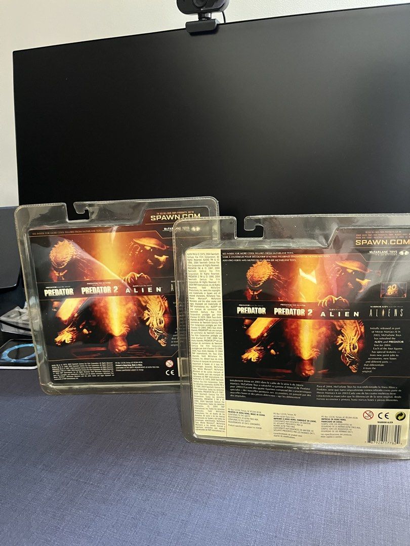 Mcfarlane Movie Maniacs Predator and Alien Set (Category: Action & Battle Toys) located in Baguio. Submitted by jmva6 (Listing ID 1464986519, Image 2). Description: Selling as set only Location in Baguio City Can ship via J&T Payment via BPI or Gcash.