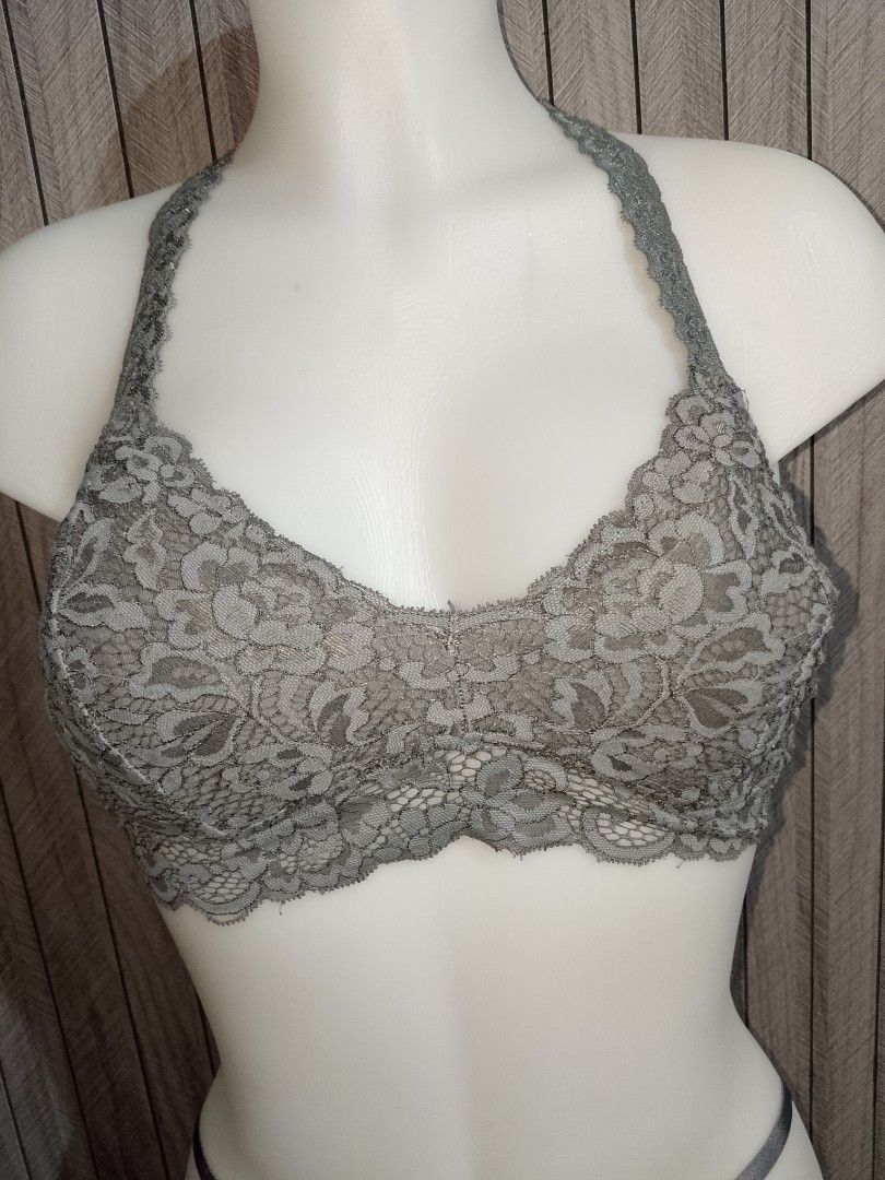 Medium grey lace padded Bralette (Category: Undergarments & Loungewear) located in Manila. Submitted by truecrystal-1407 (Listing ID 1465078257, Image 1). Description: .