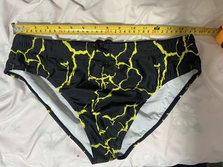 (Category: ) located in . Submitted by lupin85 (Listing ID 1465101423, Image 1). Description: .